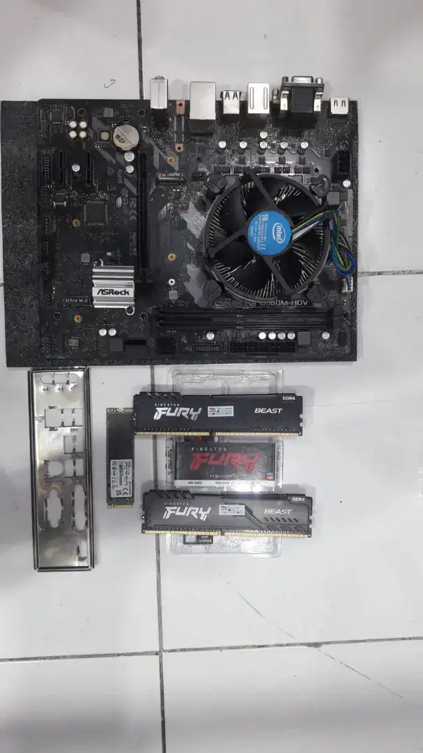 Paket Mobo prosesor core i5 11400