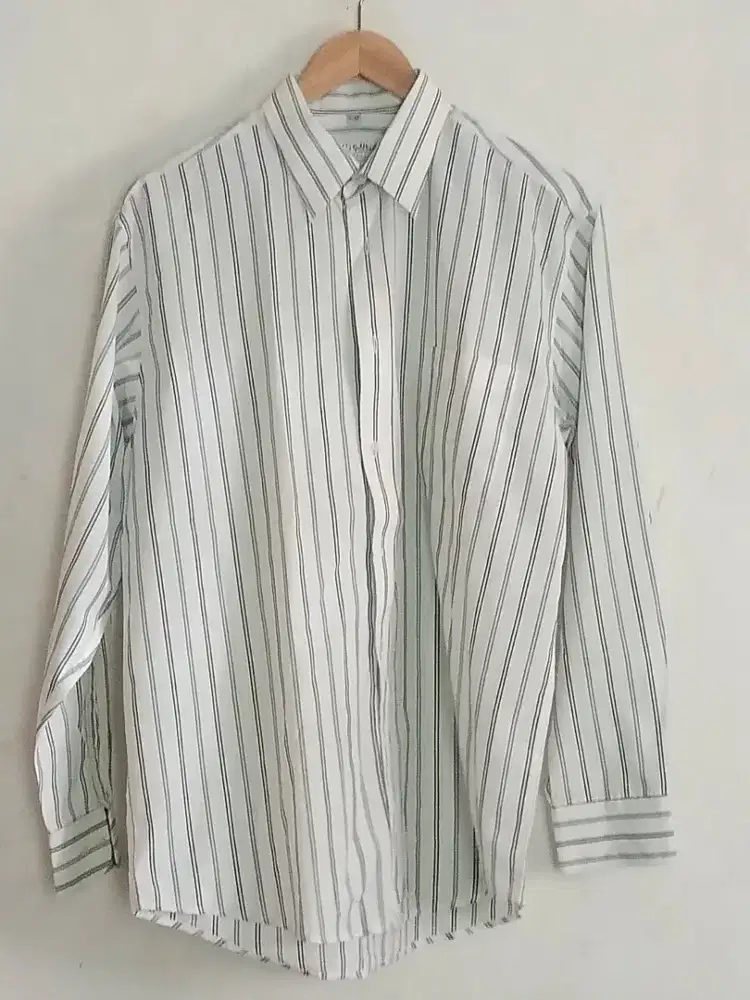 Kemeja pria lengan panjang