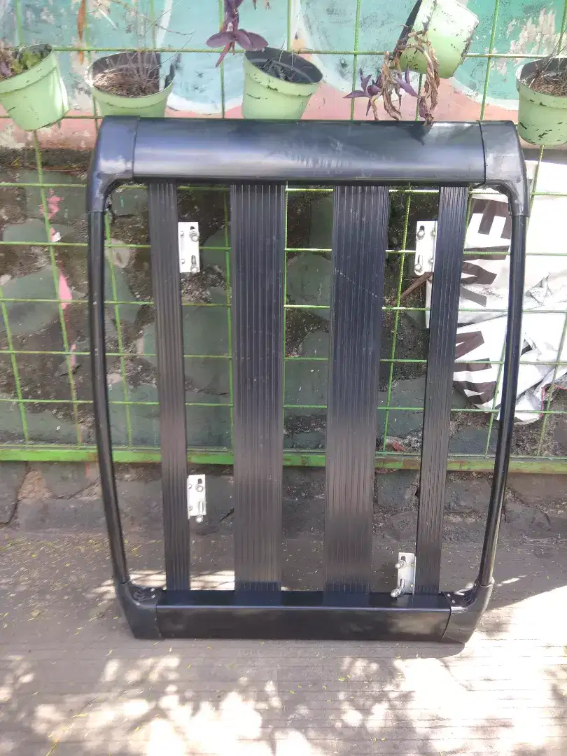 SUN RACK MOBIL / Bagasi
