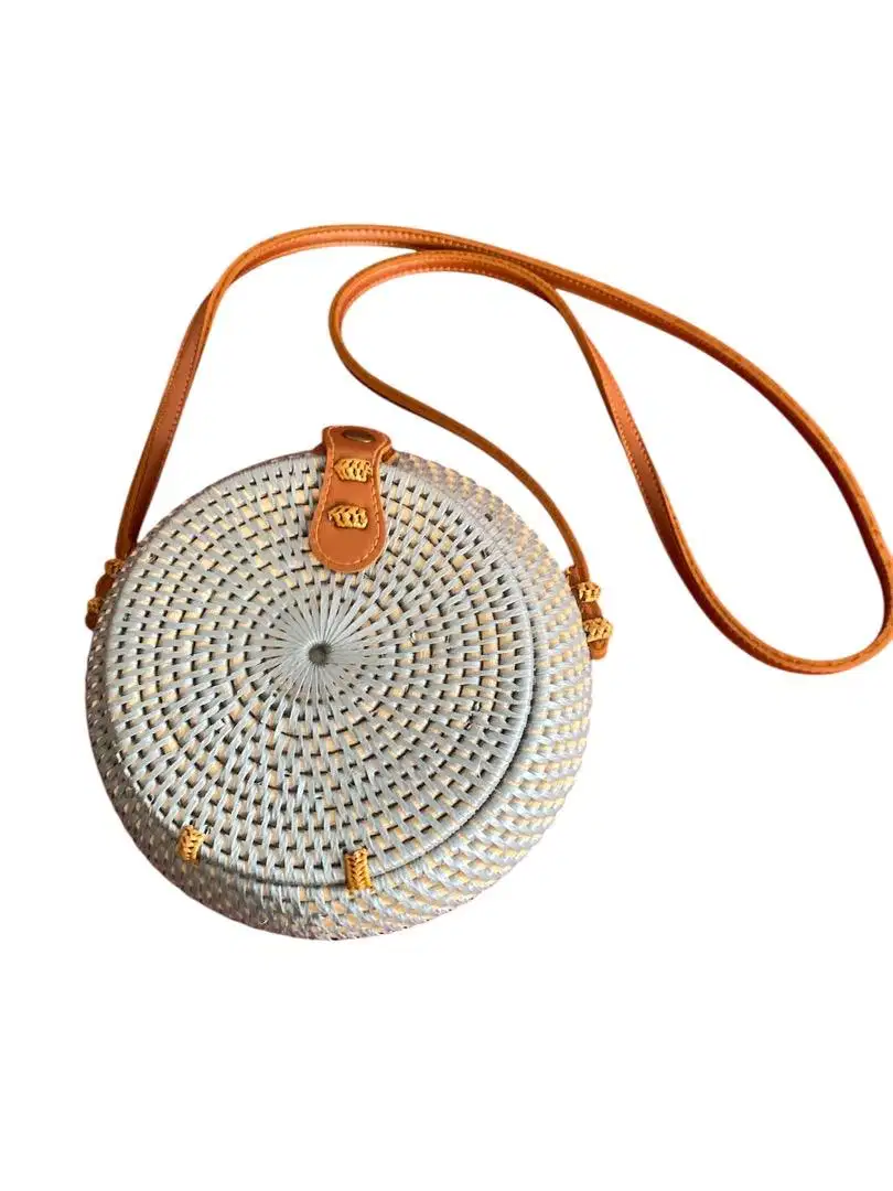 TAS ROTAN UNIK PRELOVED