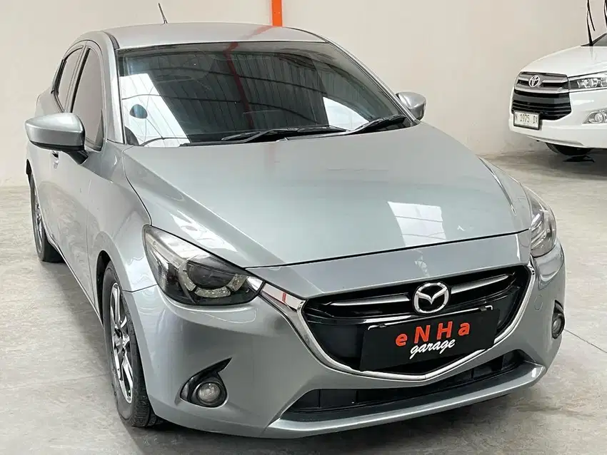 KM 68rb.. MAZDA2 R Skyactive 1.5 A/T 2015.. eNHa garage Semarang..