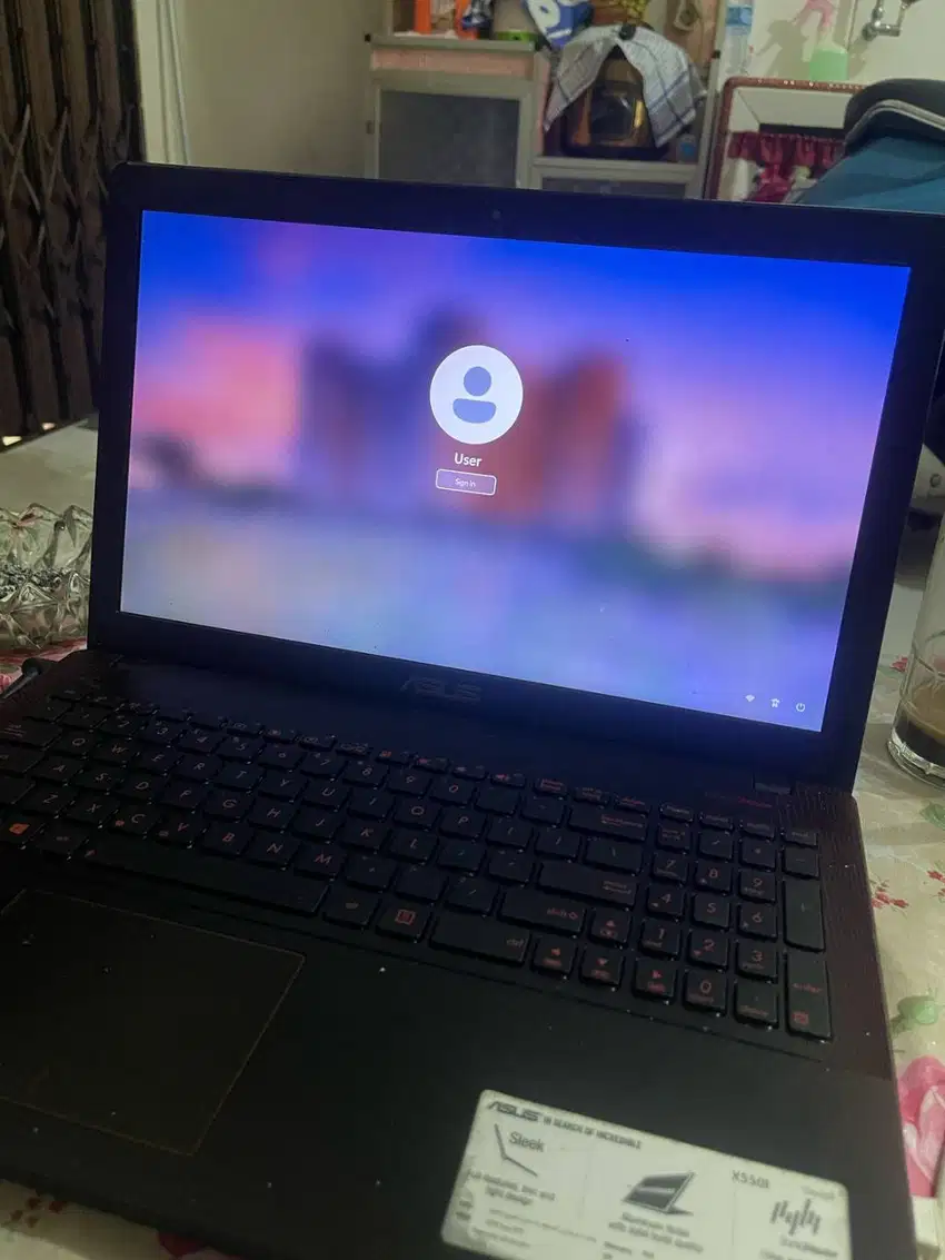 Laptop ASUS X550IU