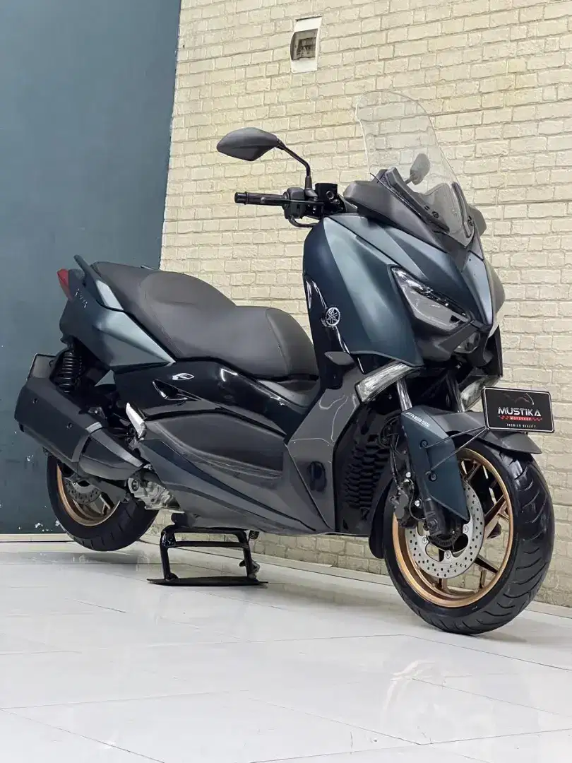Perfect Condition!!Yamaha X Max 250cc 2022 Odo11rb Istimewa-Mustika