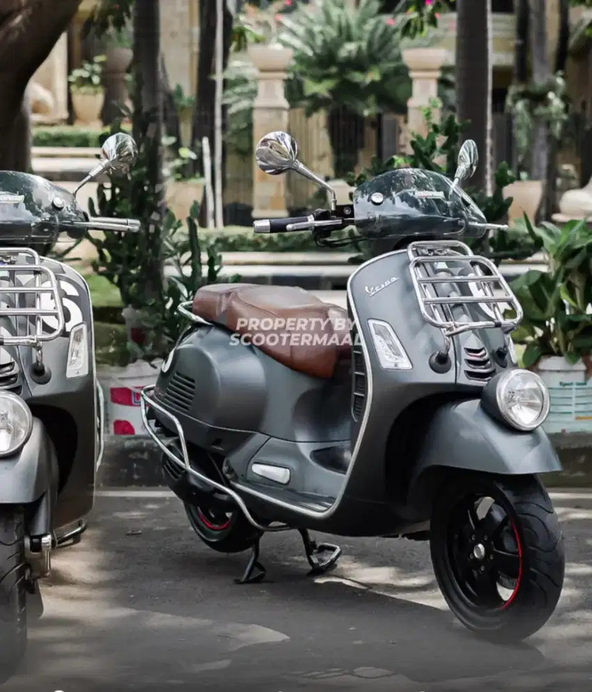 PIAGGIO VESPA GTV SEI GIORNI 300 IGET ABS 2021 PERFECT CONDITION