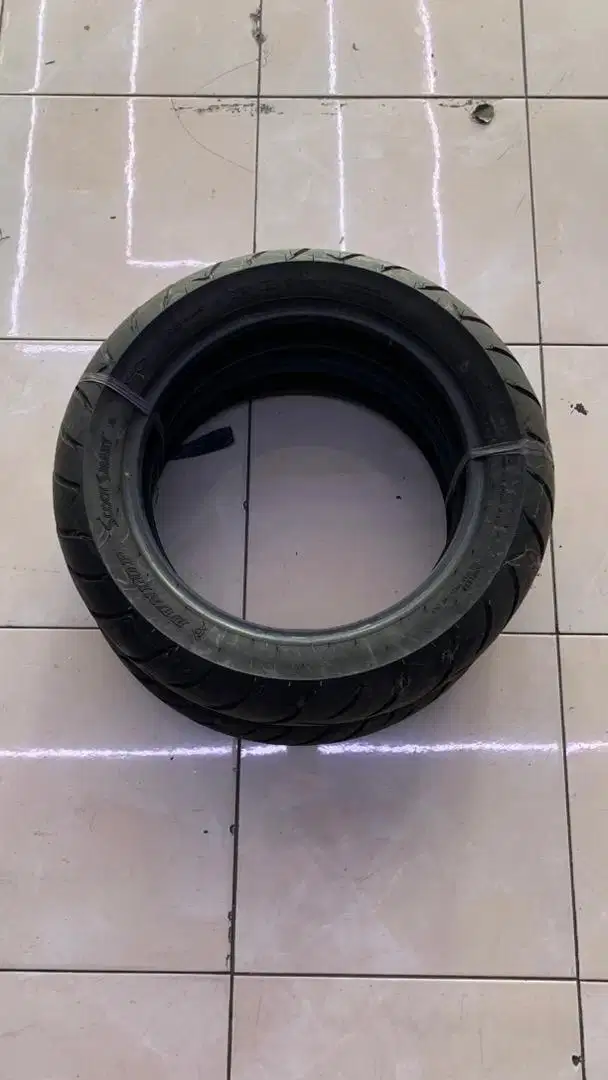 Ban xmax copotan dari baru Dunlop