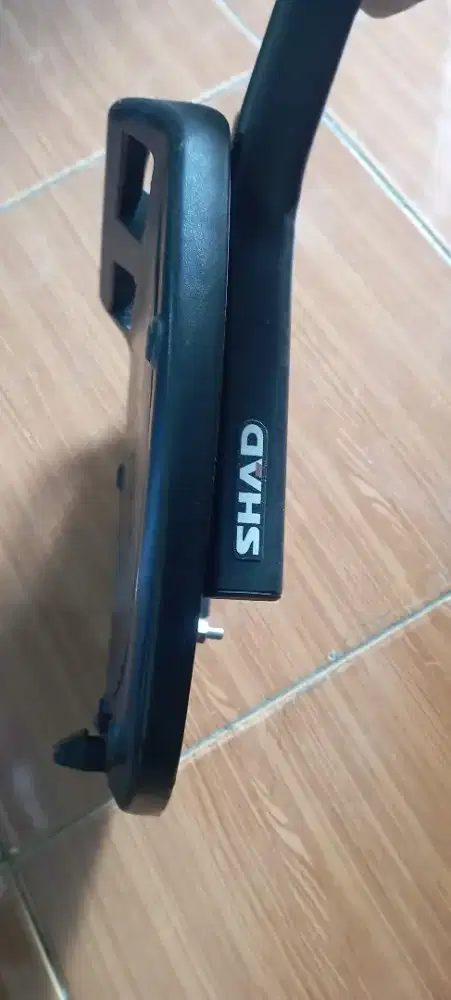 Brecket box honda scoopy donat