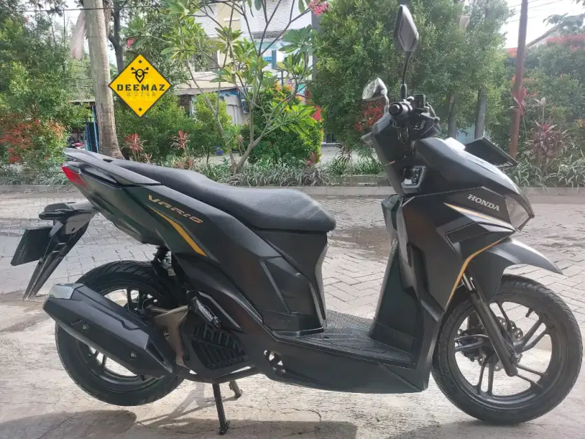 (DP 700 Rb)‼️ Plat B TangSel Vario 125 CBS ISS Keyless Hitam 2022