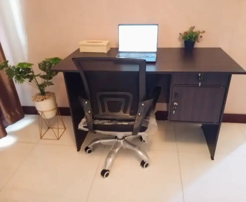 Meja Kerja, Meja Kantor, Meja Komputer + Kursi Kantor, Kursi Kerja