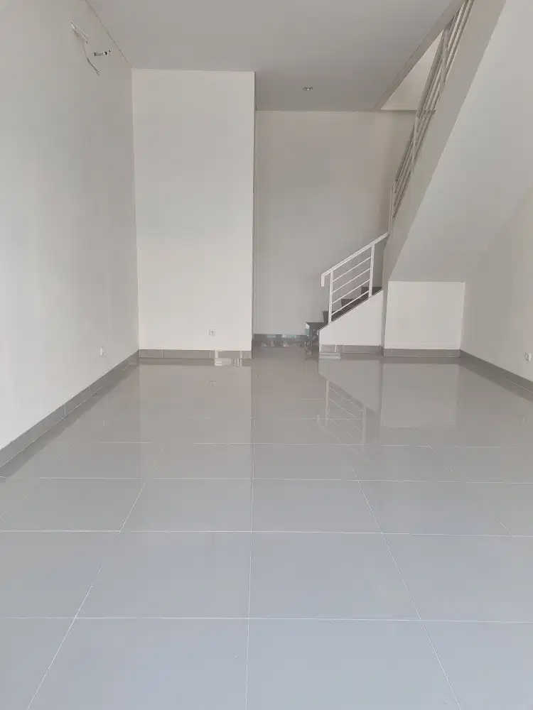 Ruko Gandeng Disewakan di Pisa Grande Gading Serpong Tangerang
