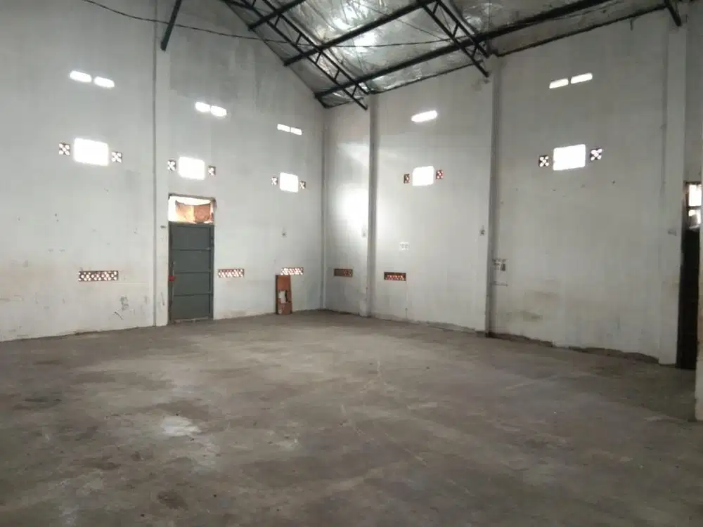 DI JUAL / SEWA Tanah & Gudang siap pakai di Baleendah