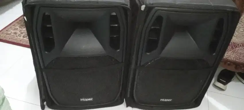 Speaker aktif Huper ak15 plus harcase dan stand