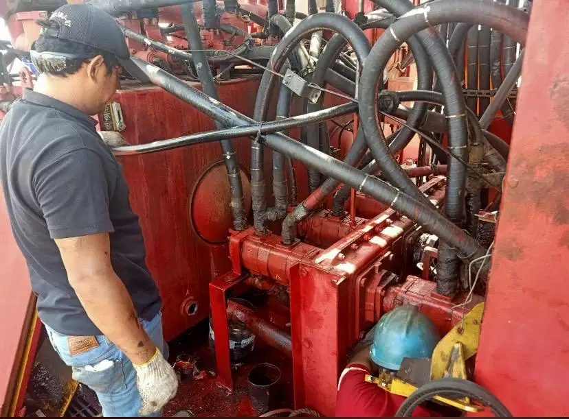 Press selang hidrolik Hose Hydrolik