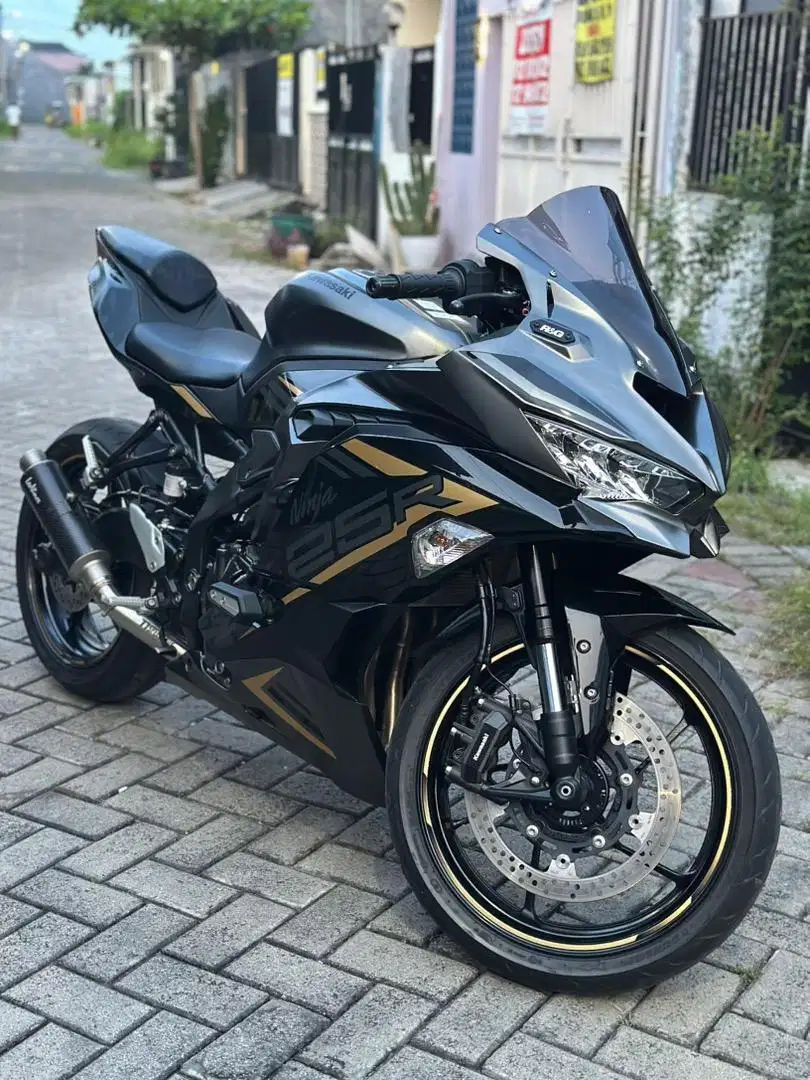 Zx25r tipe ABS th 2022