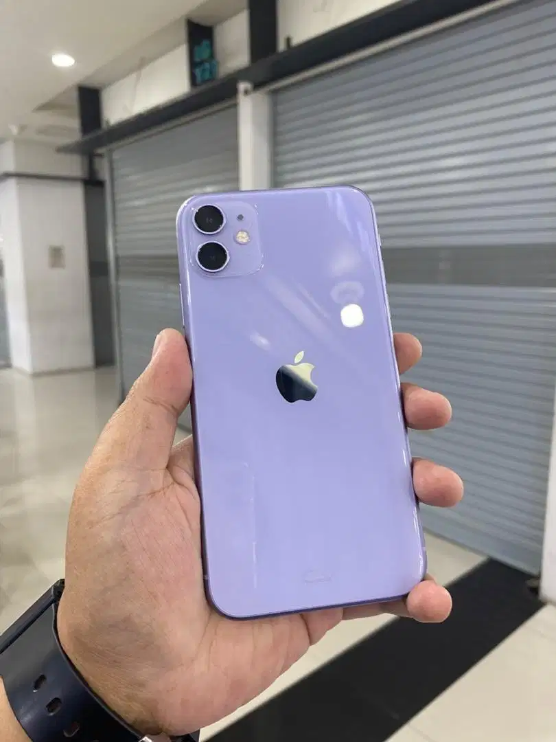 iPhone 11 64Gb Mulus Fullset All Operator
