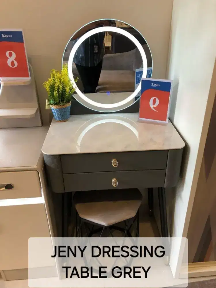 Import Meja Rias Cermin Lampu LED