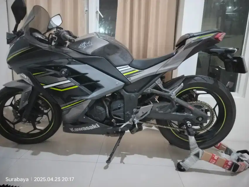 Kawasaki Ninja 250FI ABS Lemited Edition
