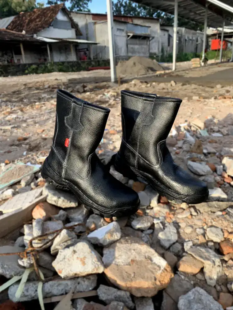 Sepatu Safety Boots Full Kulit proyek Tambang Gita Boots