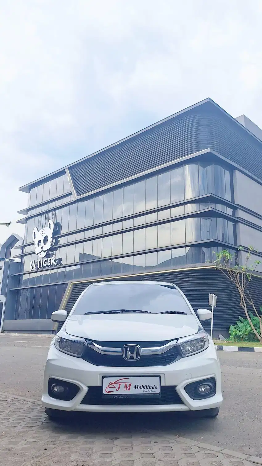 (Tdp 8,5 Jt) Honda Brio Satya 1.2 E CVT 2021