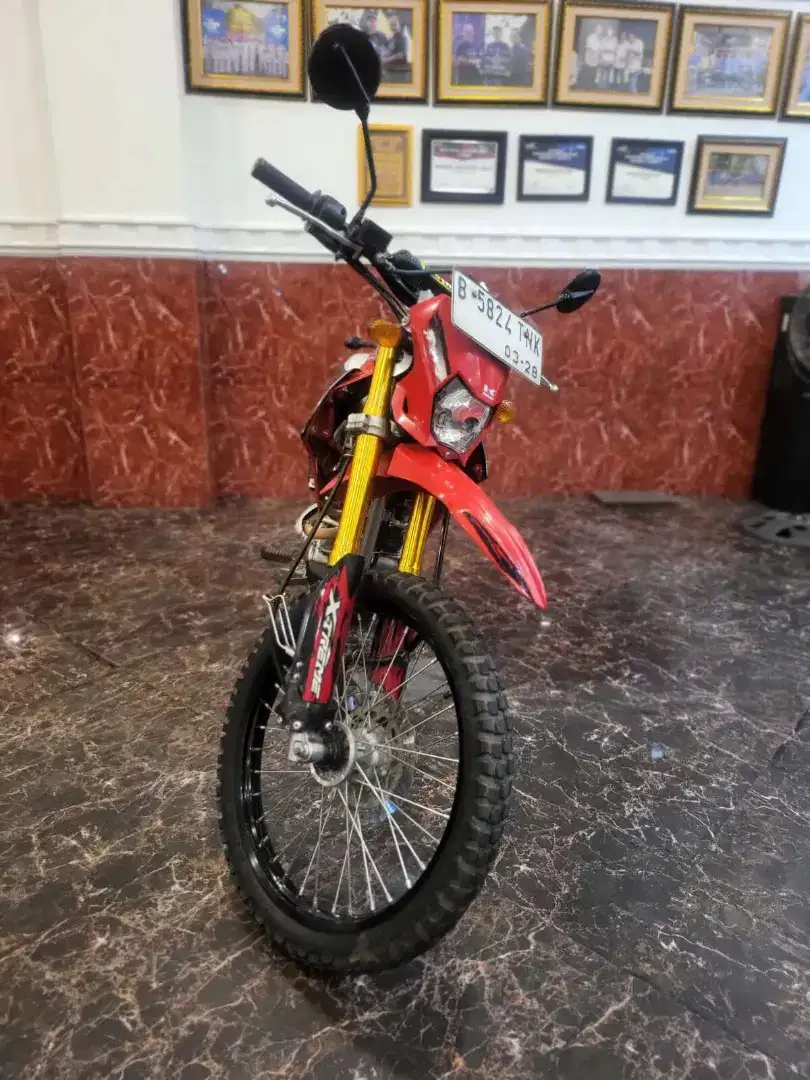DP 1 JT KLX 150 2023 MOTOR GRES KAYA BARU