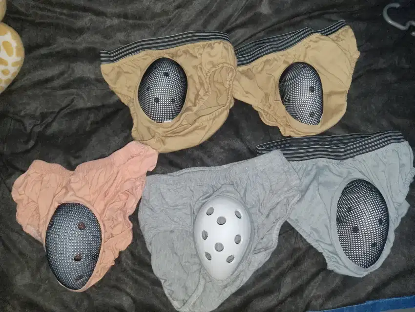 Preloved 5 celana dalam sunat anak