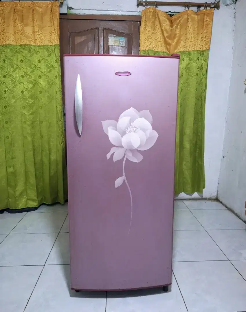 KULKAS POLYTRON 180L ORI 1JT SAMA ANTER