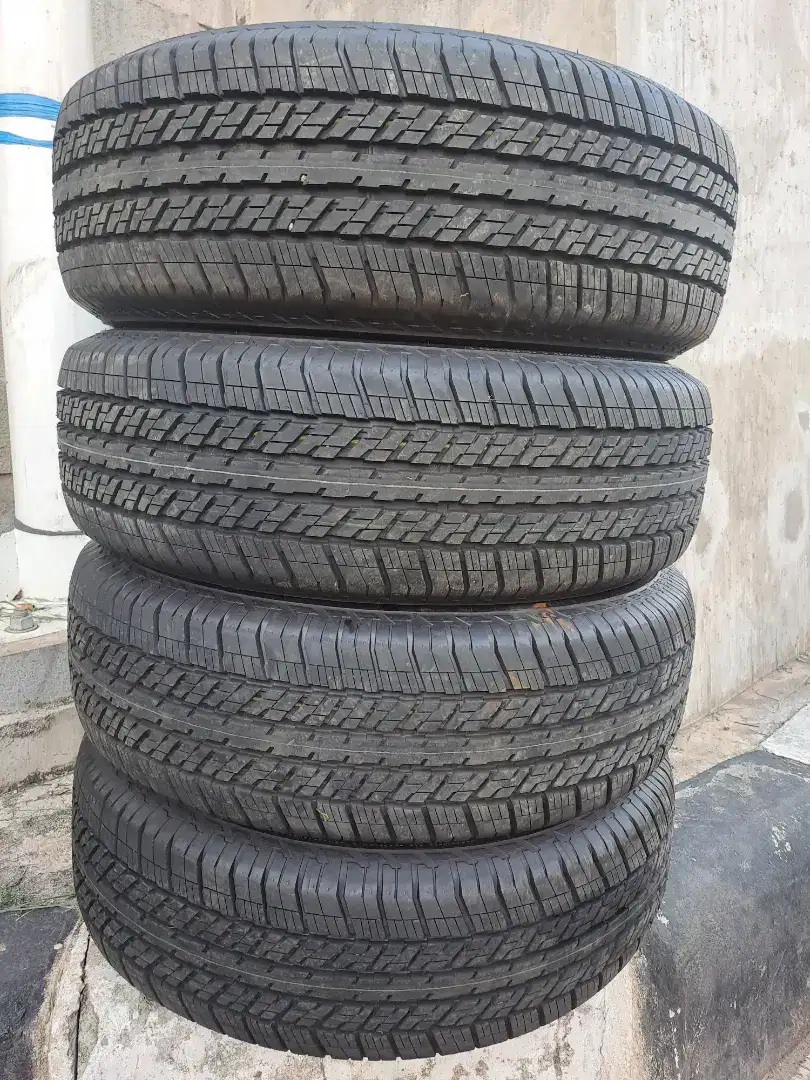 Ban 265/70/16 Bridgestone Dueler HT684² 4pc 99%