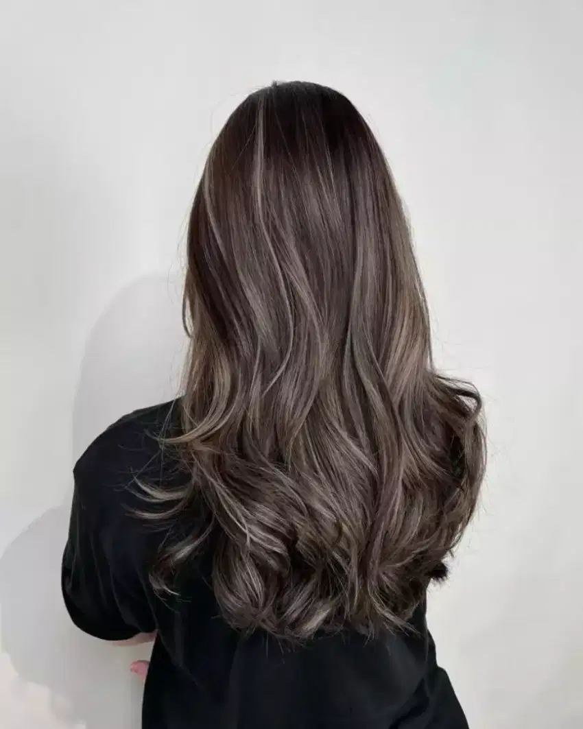 Dicari yang mau bekerja pelayan salon