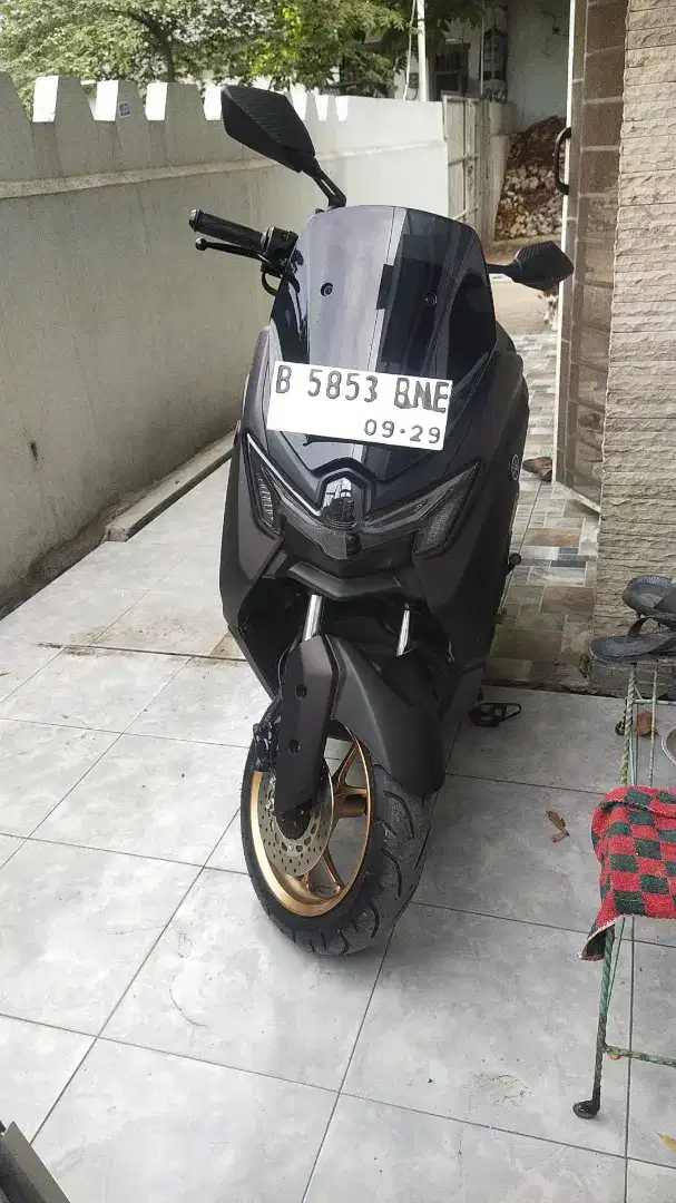Jual nmax  tahun 2024  bulan 9 turbo new  km  2000  jarang pakai