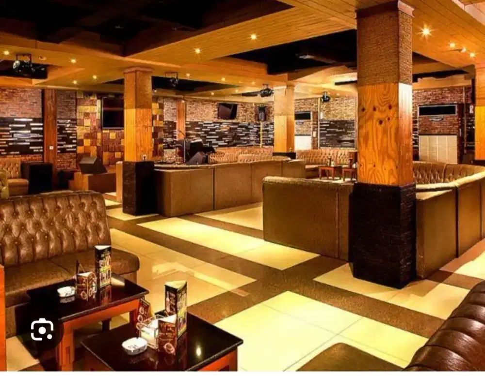 LC- Karaoke-Spa - Dancer