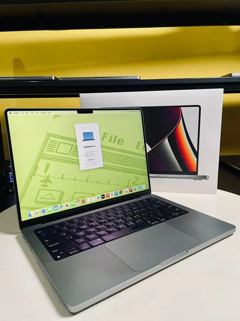 MacBook Pro 14 inch M1 Max fullset original GPU 24 core