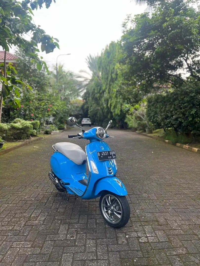 VESPA PRIMAVERA ANNIVERSARY 50th SPECIAL EDITION 2019