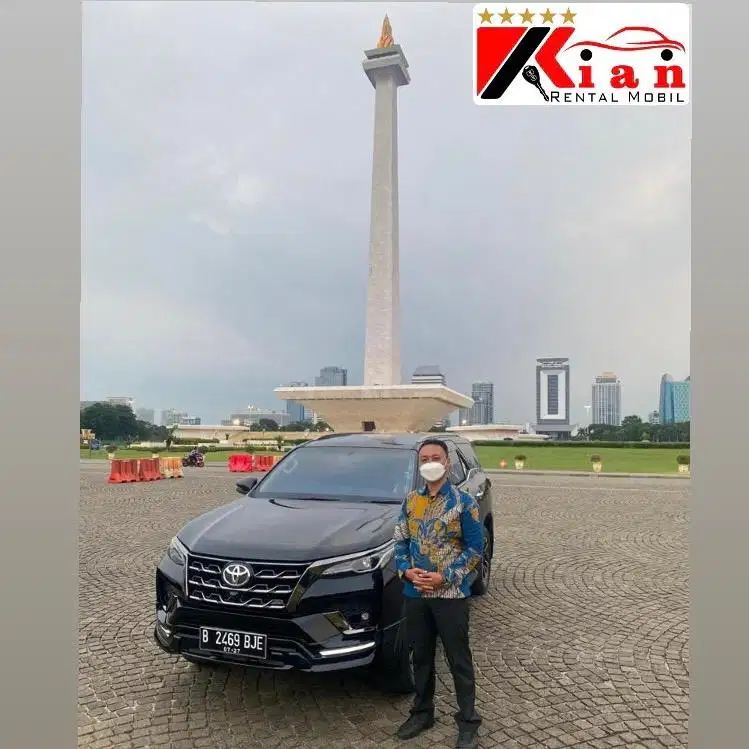 Rental mobil sewa murah innova fortuner zenix alphard Gak lepas kunci