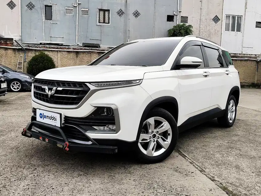 Pajak Panjang - Wuling Almaz 1.5 Smart Enjoy 7-Seater Bensin-AT 2019