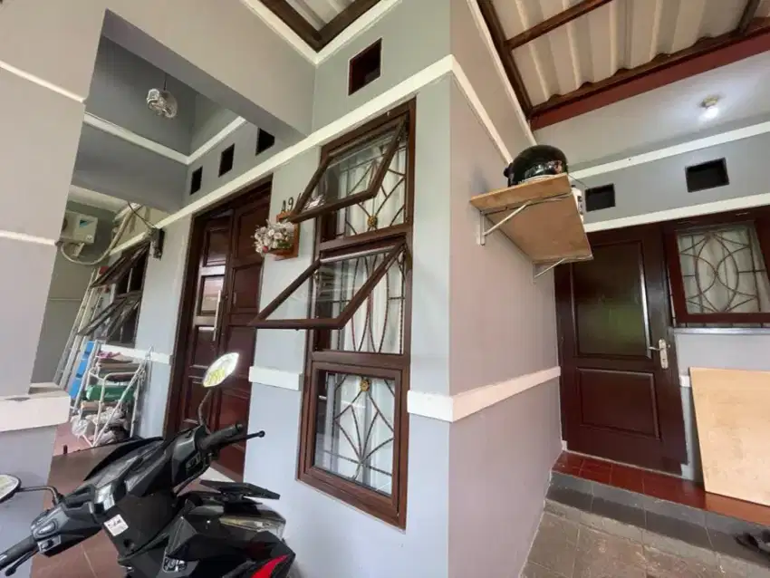 Dijual rumah sawangan depok