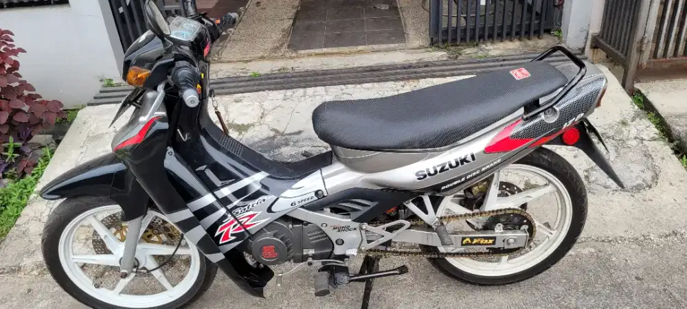 Satria RU 120 lumba-lumba