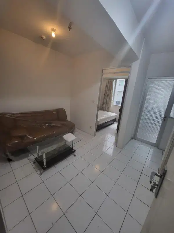 Menteng square 1 kamar disewakan tahunan termura lantai rendah