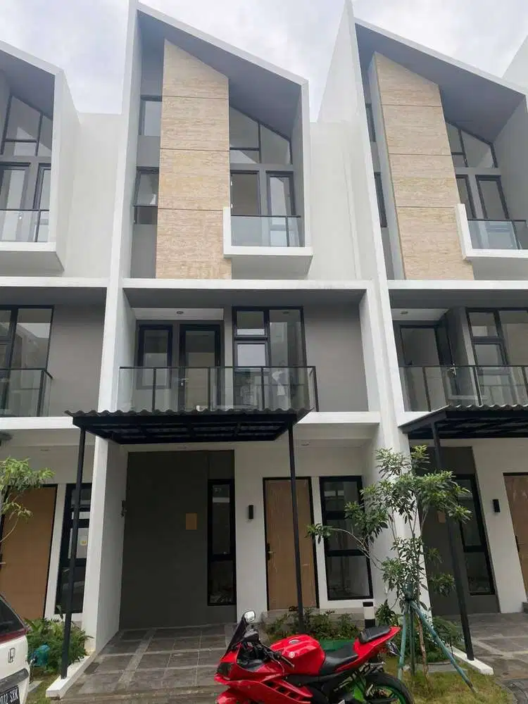 Dijual Rumah di Cluster Provence Suite BSD