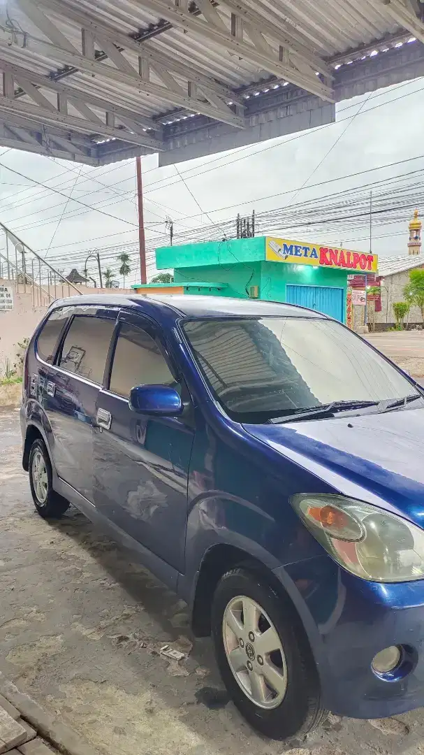 Avanza G 1.3 MT Tahun 2005