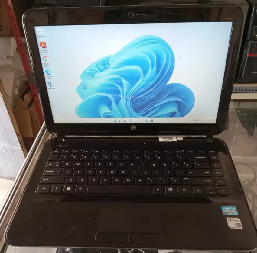 Laptop hp core i7 gaming render editing