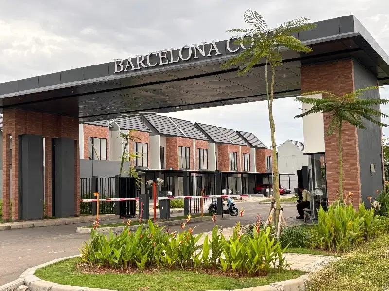 Rumah minimalis dekat stasiun  & 9 menit exit tol