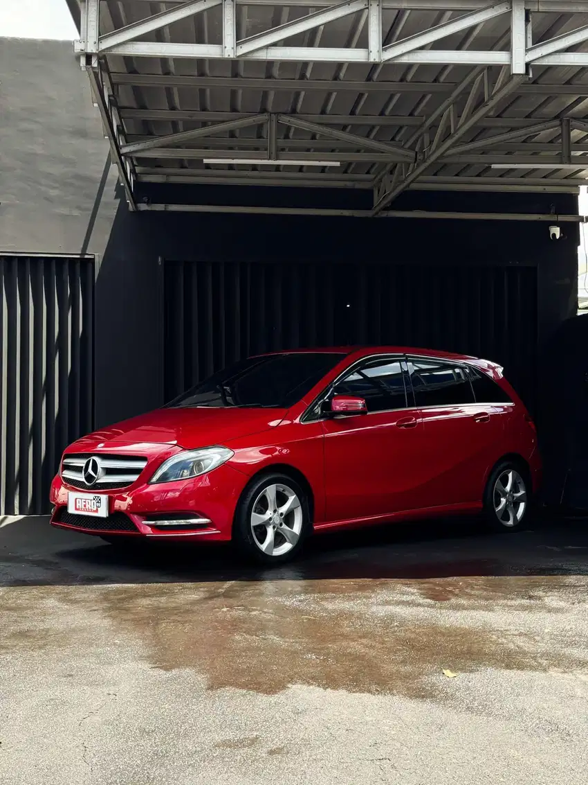 B200 sport 2013 good condition service record