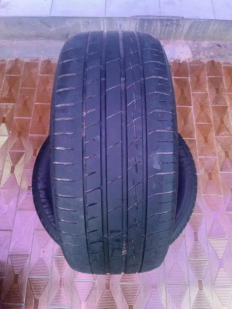 Ban Accelera Iota  235 55 r18 1Pcs