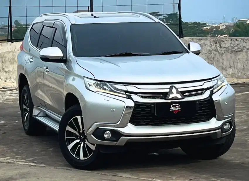 MITSUBISHI PAJERO SPORT 2.4 DAKAR 4x2 AT 2017 SILVER TOTAL STANDAR