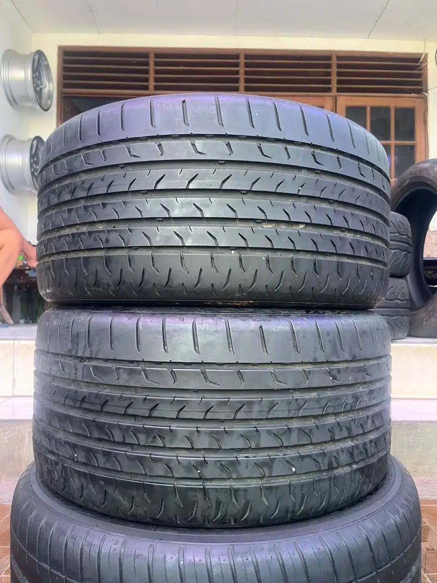 Ban Continental Max Contact MC6 265 35 r18 2Pcs