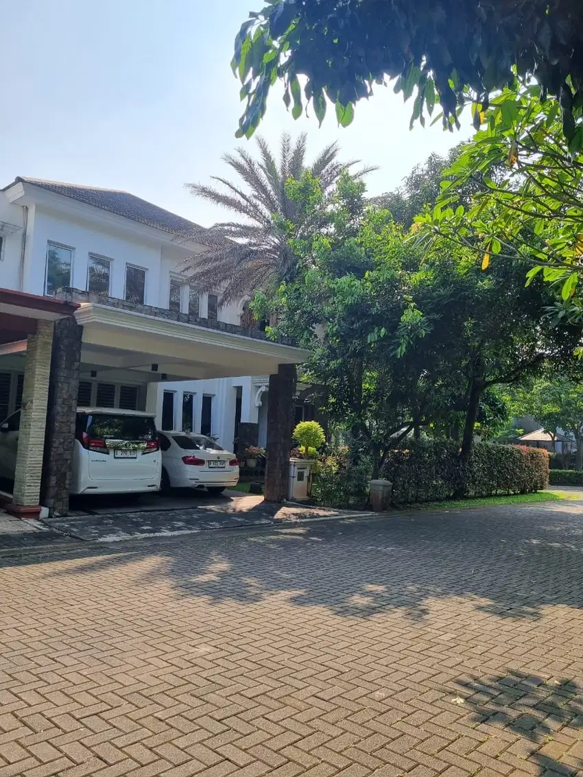 Rumah Hoek Modern di Cluster Fresco Aria The Foresta BSD CITY