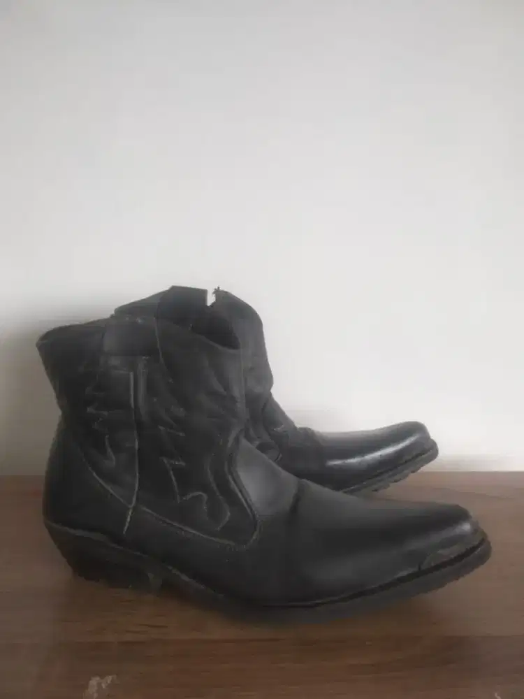 Sepatu Moge Kulit Asli