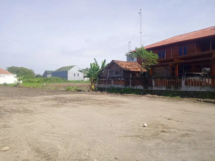Tanah SHM di  Jl. Damai, Cocok Untuk Hunian Eksklusif