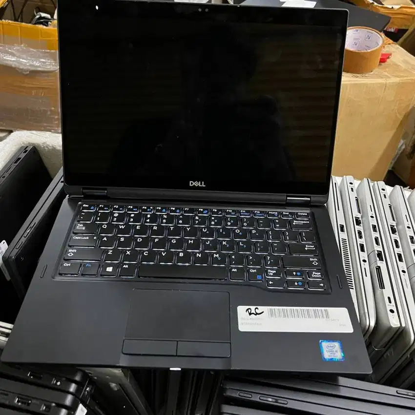 Laptop Dell Latitude 7390 2in1 Core i7 GEN 8 RAM 16/256GB D-WC