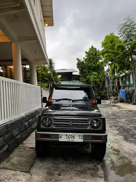 Suzuki Jimny 1989 Bensin