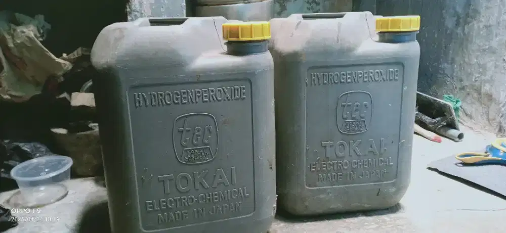 Jerigen bekas air PDAM